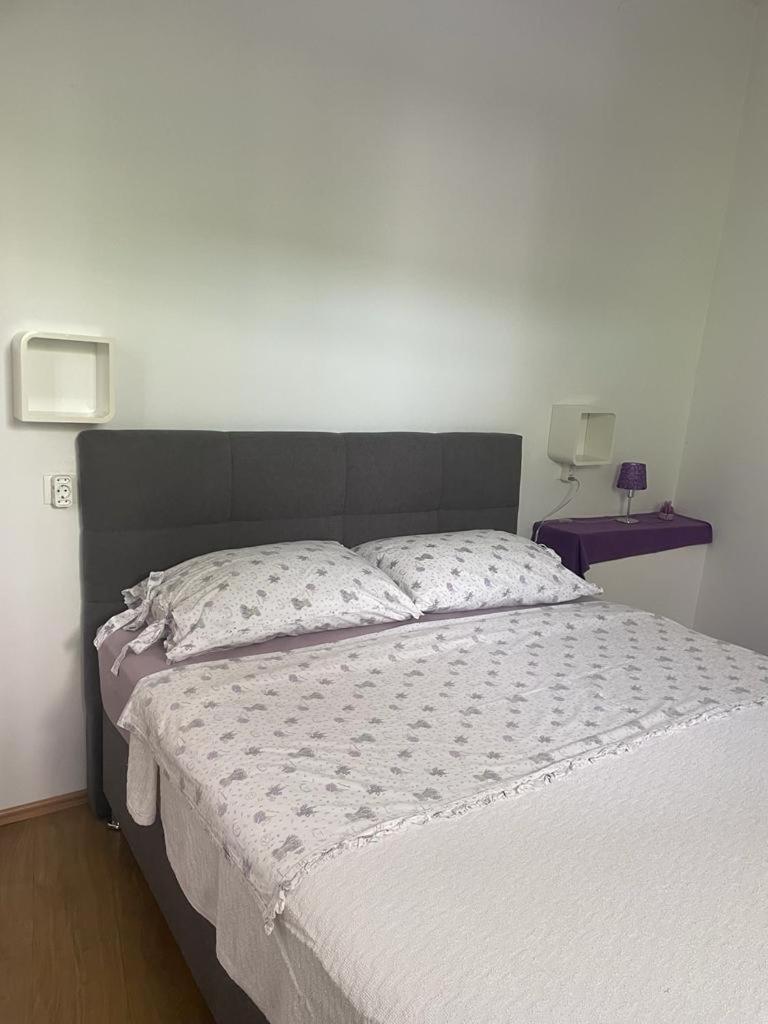 Apartments Dalia House Hvar Town Bagian luar foto